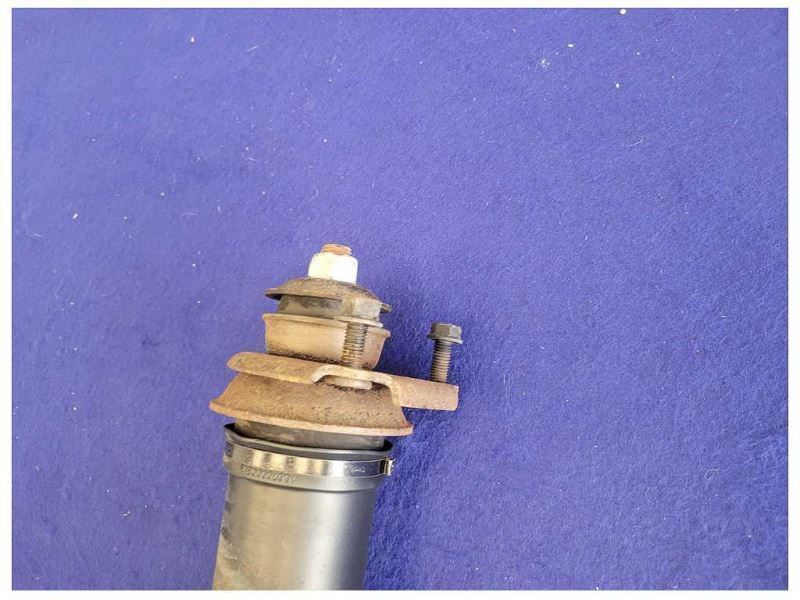 1994-1995 Ford Mustang GT 5.0L Convertible Front Strut Right Left 2406 - The Parts Farm