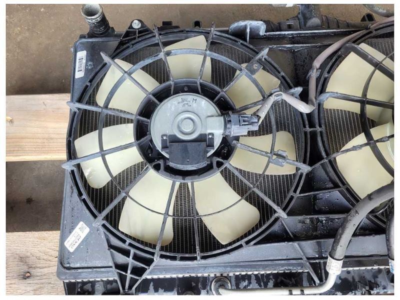 2010-2015 Chevrolet Camaro SS Radiator Fan Cooling Engine Front Blade 2554 - The Parts Farm
