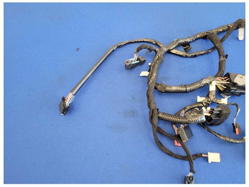 2011 Ford Mustang GT 5.0L S197 Dash Harness Wire Plug *Damage* 2606 - The Parts Farm
