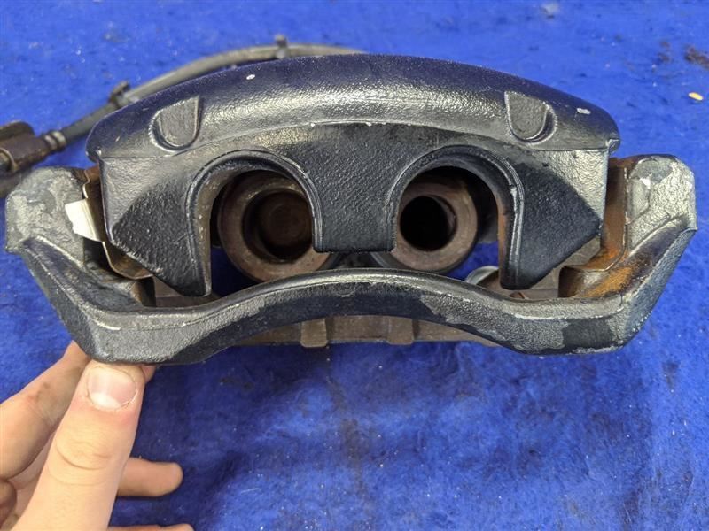 2002-2005 Ford Thunderbird 3.9L V8 Front Driver Left LH Caliper Brake Pad Hose - The Parts Farm