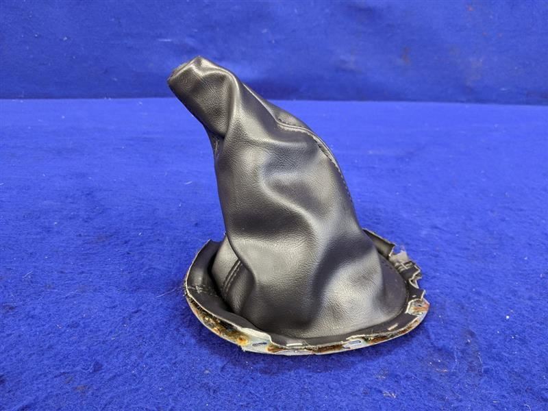Ford Mustang 2001-2004 Interior Shift Boot Leather - The Parts Farm
