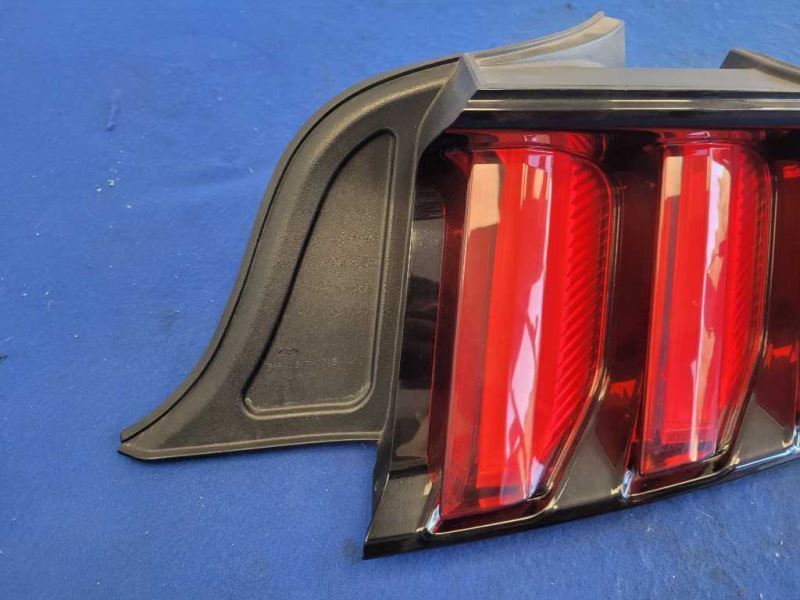 2015-2017 Ford Mustang GT S550 Driver Left Taillight Lamp Brake Lens Light 2483 - The Parts Farm