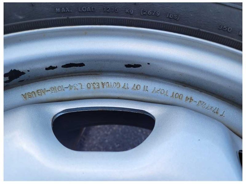 2015-2021 Ford F150 Pickup Truck Wheel 17x7.5 Painted Silver Tire 2251 - The Parts Farm