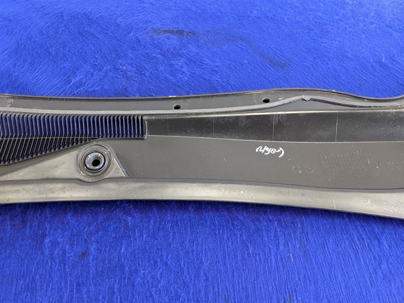 2010-2015 Chevrolet Camaro SS Windshield Cowl Panel Wiper Arm Grille OEM - The Parts Farm