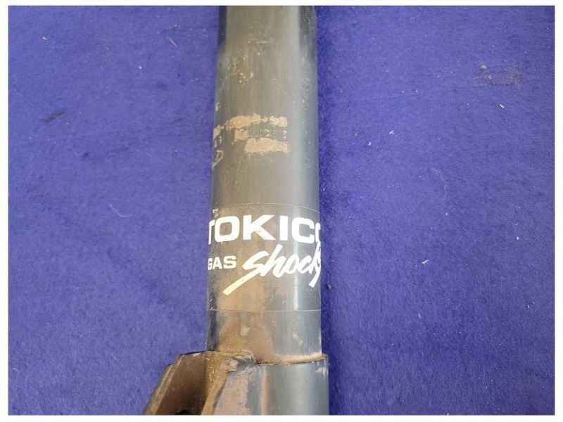 1999-2004 Ford Mustang Mach 1 Cobra GT Coupe Pair Tokico Struts 2364 - The Parts Farm