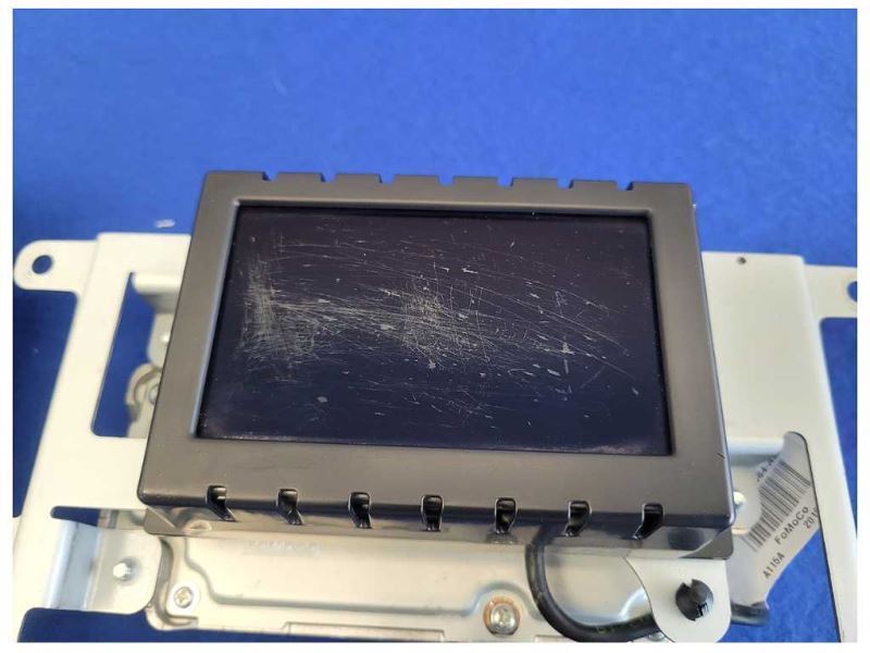 2019 Ford Mustang GT S550 Audio Receiver Information Screen Radio AM FM 2577 - The Parts Farm