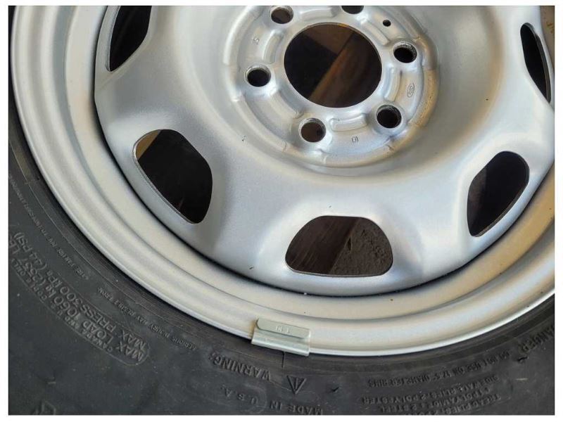 2015-2020 Ford Pickup Truck Wheel 17x7.5 Steel Painted 8 Hole FL34-1015-AB 2358 - The Parts Farm