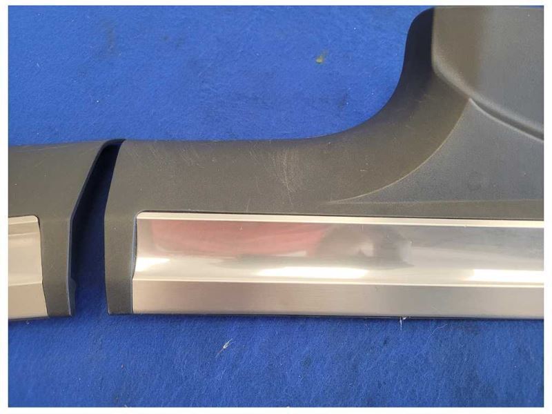 2012 Fisker Karma Sedan Hybrid Rear Back Door Sill Plates Scuff 1959 - The Parts Farm