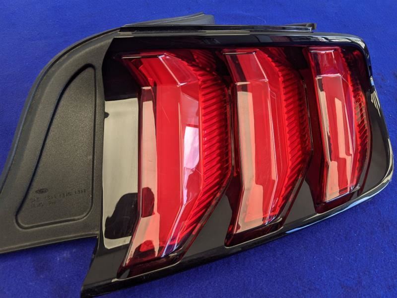 2018-2023 Ford Mustang GT S550 Passenger Rear Taillight Lens Lamp 2029 - The Parts Farm