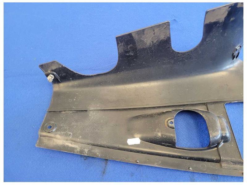 2004-2006 Porsche Cayenne Turbo 4.5L Passenger Engine Cover Panel 2137 - The Parts Farm