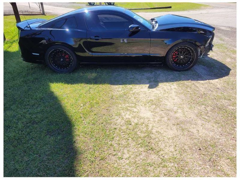 2011-2014 Ford Mustang GT S197 E Brake Handle Emergency Pull Boot 2549 - The Parts Farm