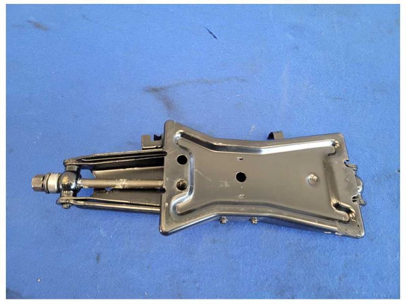 1993 Chevrolet Camaro Z28 Coupe Scissor Jack Emergency Lift - The Parts Farm