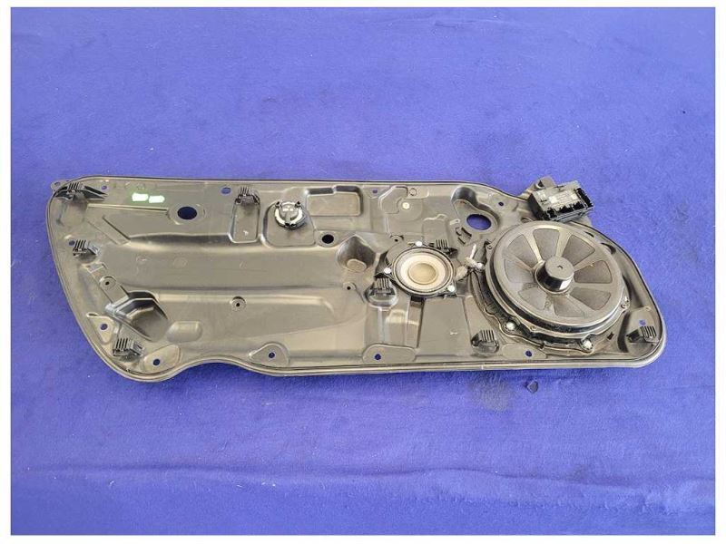 2017 Porsche 911 Turbo 991 Driver Coupe Inner Door Panel Card 2421 - The Parts Farm