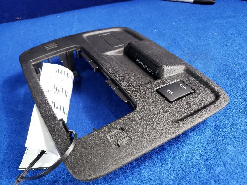 2013 2014 Chevy Camaro Overhead Sunroof Control Console Chevrolet Lighted - The Parts Farm