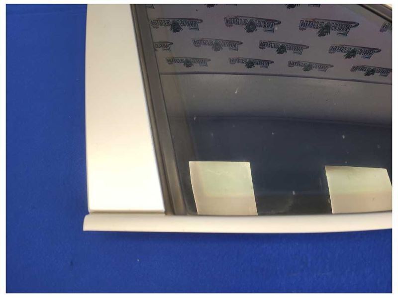 2004-2006 Porsche Cayenne Turbo 4.5L Passenger Rear Quarter Glass 2137 - The Parts Farm