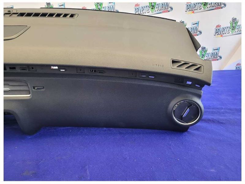 2010-2011 Chevrolet Camaro SS Coupe Dashboard Panel Black Opt Uqa 2284 - The Parts Farm