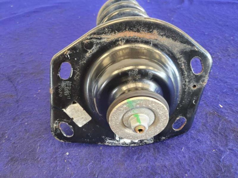 2013-2015 Chevrolet Camaro SS Passenger Right Spring Strut Front FE4 Suspension - The Parts Farm
