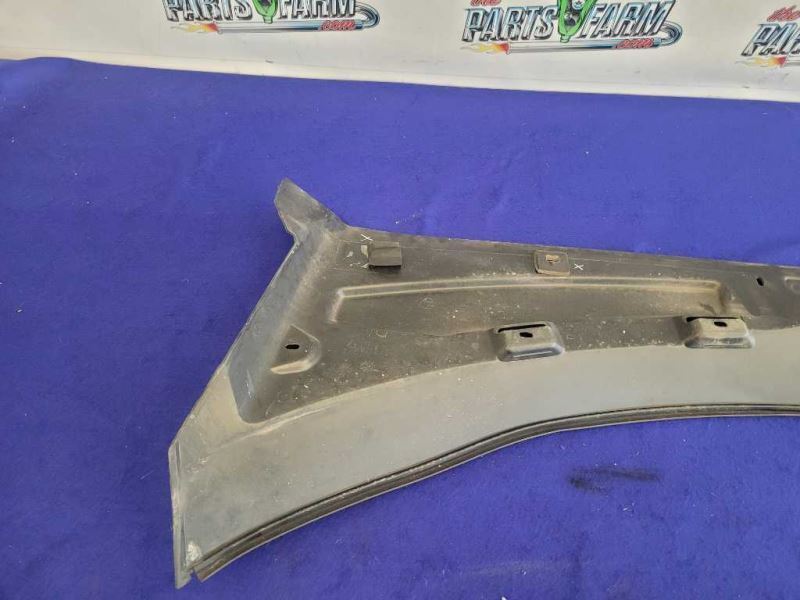 2003-2006 Chevrolet SSR Pickup Truck Front Cowl Panel Cover Windshield 2426 - The Parts Farm