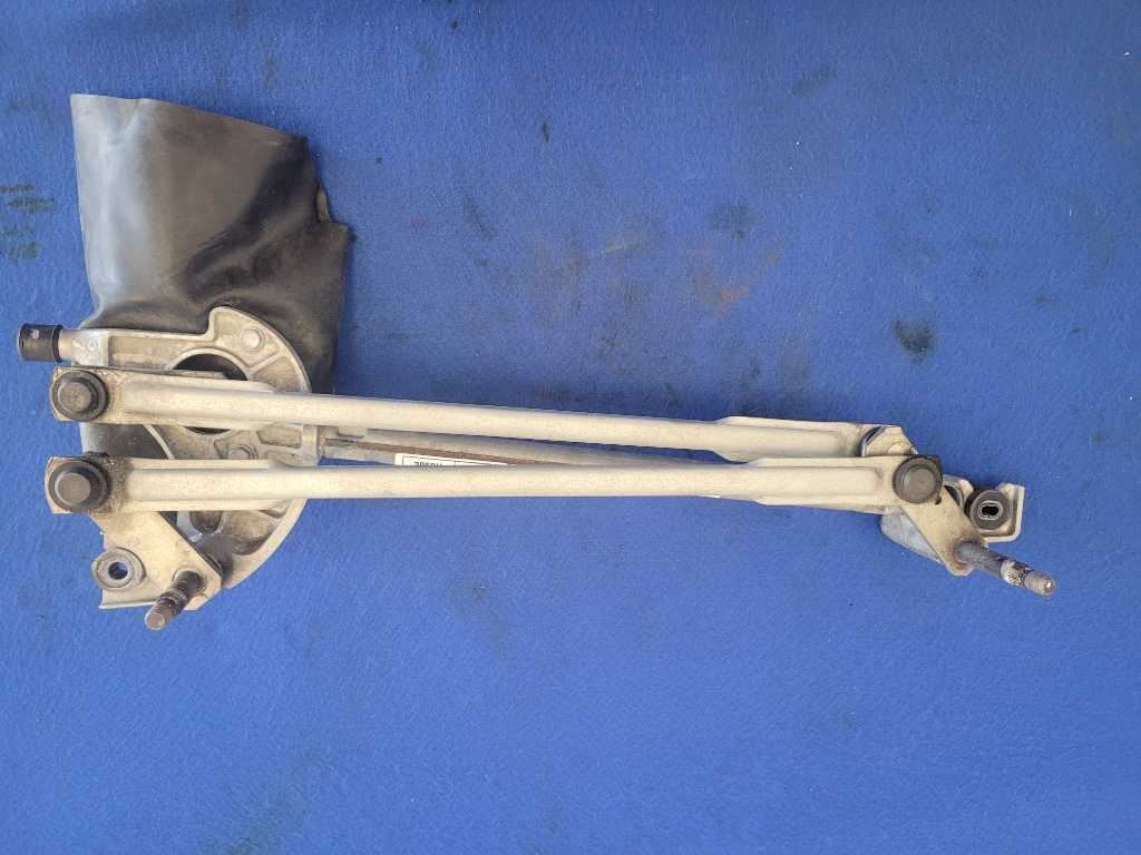 2014-2017 Chevrolet SS 6.2L Sedan Windshield Wiper Motor Linkage Front 2602 - The Parts Farm