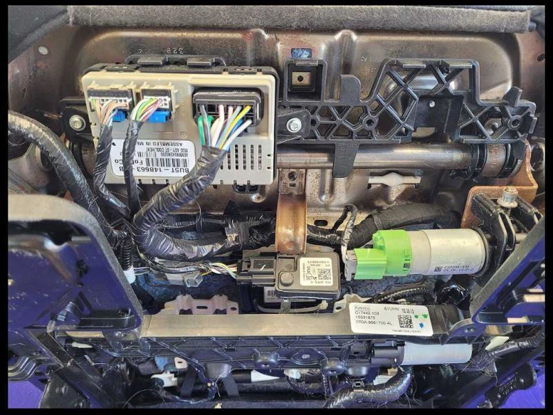 2015-2021 Ford Mustang GT S550 Passenger Front Seat Power Convertible Good Bag - The Parts Farm