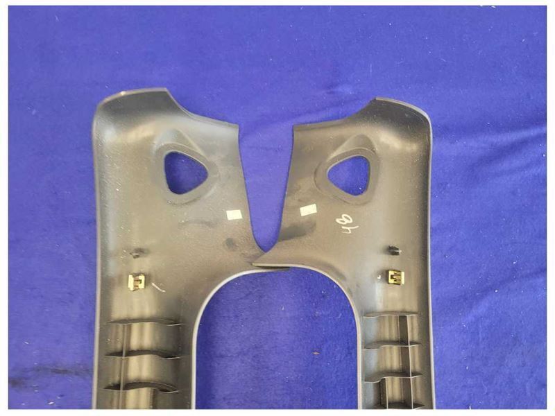 2003-2006 Chevrolet SSR Pickup Truck Pair A Pillar Trim Cover Panel Front 2426 - The Parts Farm