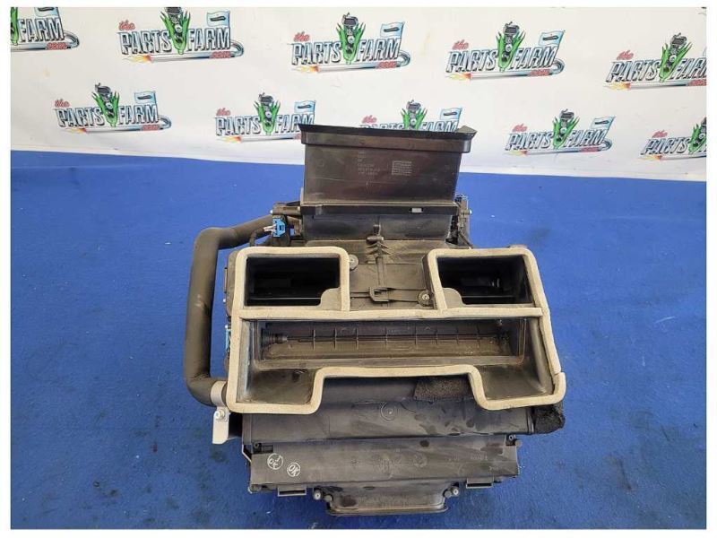 2014 Audi R8 V10 Coupe Heater Core Box Air Evaporator AC HVAC *Parts* 2136 - The Parts Farm