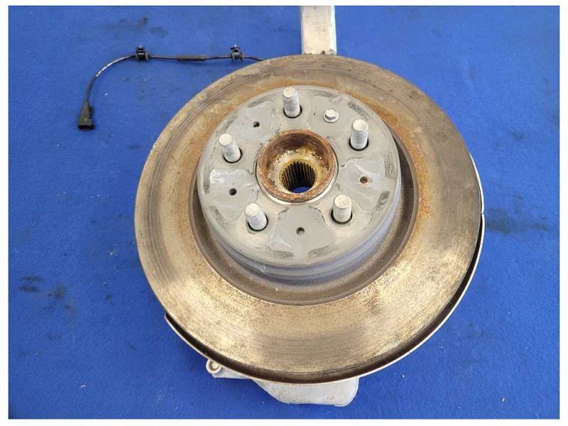 2017-2021 Tesla Model 3 Long Range Dual Motor Passenger Front Spindle Hub 2139 - The Parts Farm