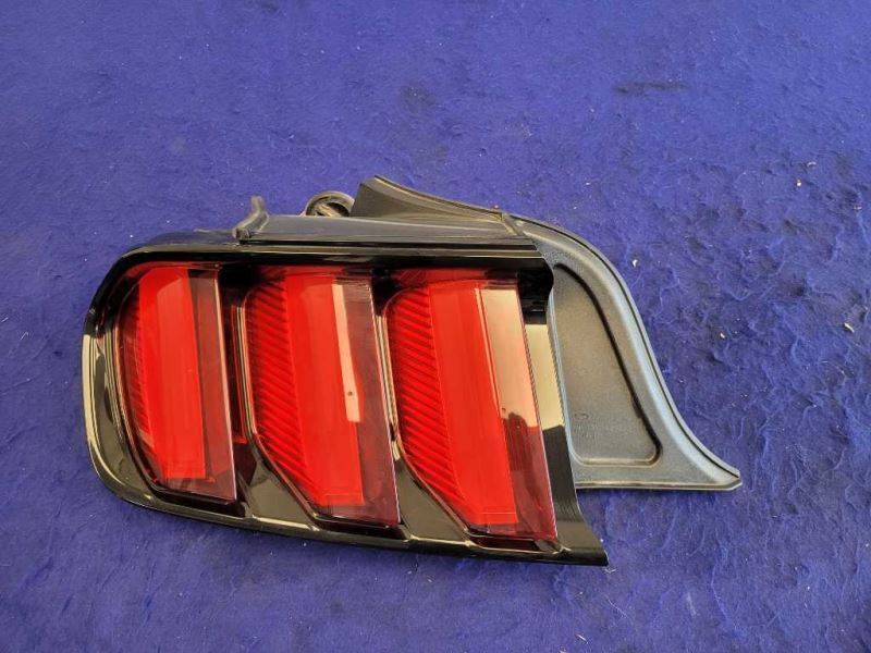 2015-2017 Ford Mustang GT S550 Driver Left Taillight Lamp Brake Lens Light 2373 - The Parts Farm