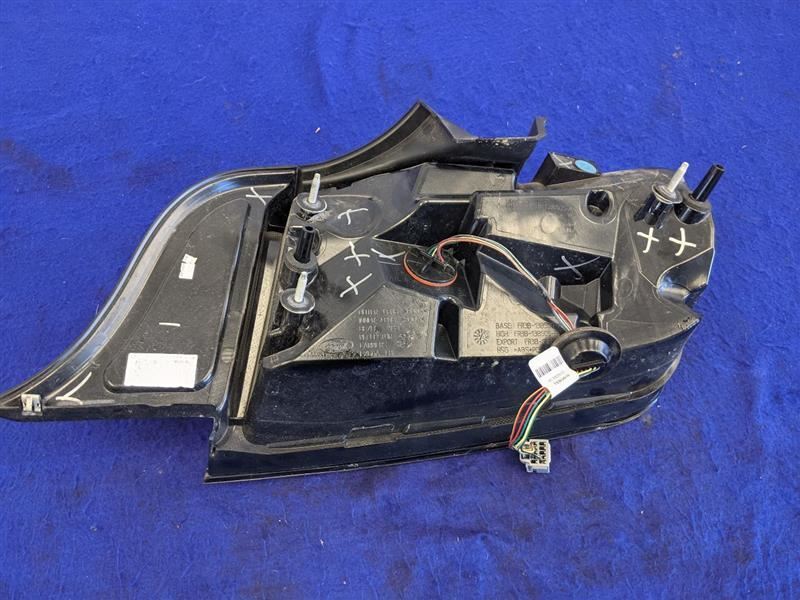 2015-2017 Ford Mustang GT S550 Driver Left LH Taillight Lamp Brake Lens OEM - The Parts Farm