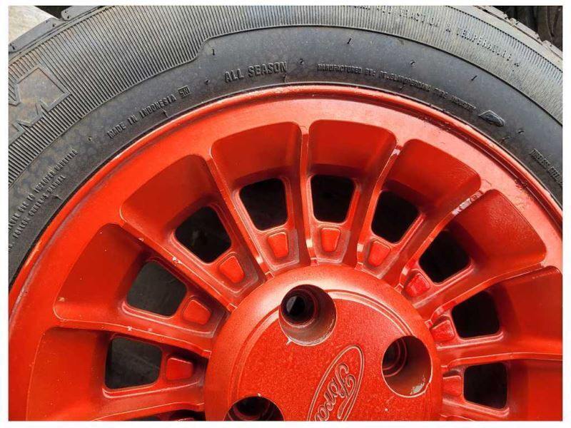 1987-1993 Ford Mustang GT 5.0L Wheel 15x7 Scuffs Tire Paint Red 2299 - The Parts Farm