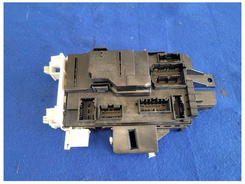 2014 Ford Mustang GT 5.0L S197 Body Control Module M/T BCM Coupe Fuse 2597 - The Parts Farm