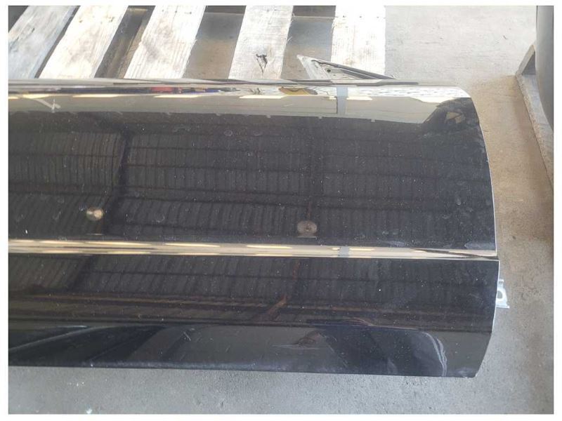 2005-2009 Ford Mustang GT Passenger RH Front Coupe Door Shell Paint UA 2583 - The Parts Farm