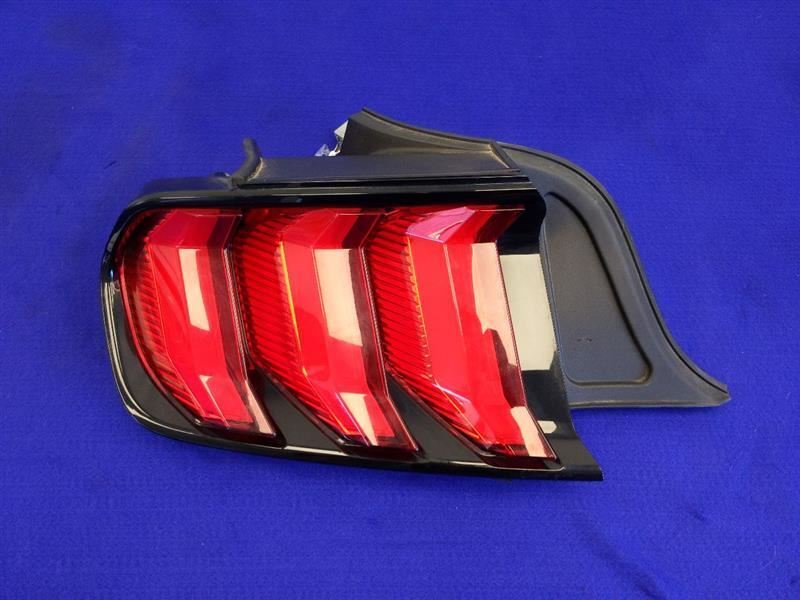 2018-2023 Ford Mustang GT S550 Driver Left LH Tail Light Lamp Brake Lens OEM - The Parts Farm