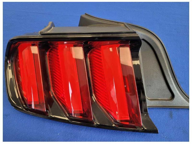 2015-2017 Ford Mustang GT S550 Driver Left LH Tail Light Lamp Brake Lens 2594 - The Parts Farm