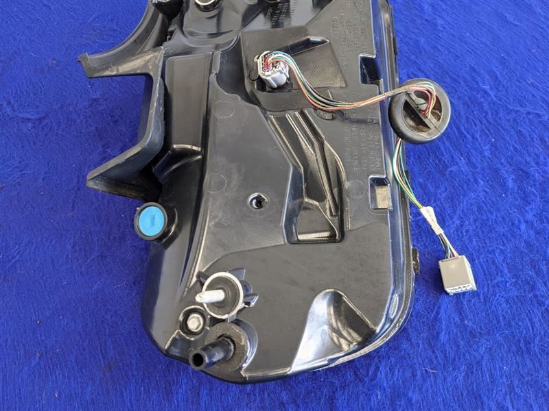 2018.2021 Ford Mustang GT S550 Passenger Right RH Tail Light Lamp Brake - The Parts Farm