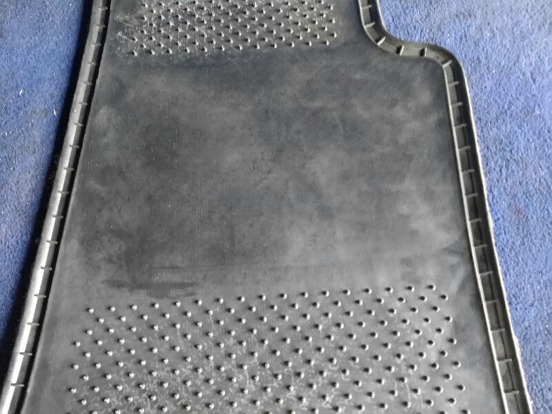 2010-2015 CAMARO SS LT ZLE RS FRONT CARPET FLOOR MAT DRIVER PASSENGER OEM - The Parts Farm