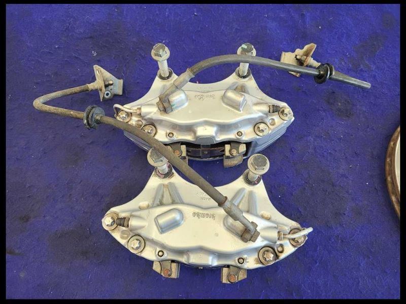 2014-2017 Chevrolet SS LS3 6.2L Pair Front Calipers Brakes Pads Lines Hoses - The Parts Farm