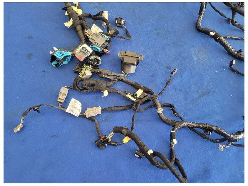 2018 Ford Mustang GT S550 5.0L Convertible Dash Harness Automatic Trans 2494 - The Parts Farm