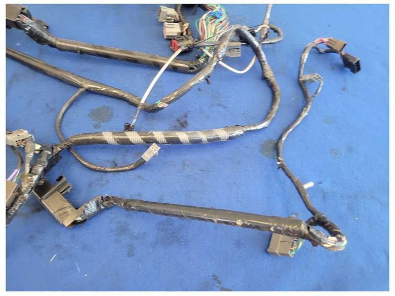 2003 Ford Mustang GT 4.6L Coupe Body Harness Wire Plug *Cut* 2556 - The Parts Farm