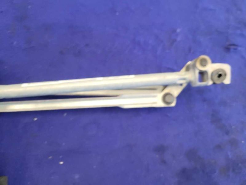 2014-2017 Chevrolet SS Sedan 6.2L Windshield Wiper Motor Linkage 2350 - The Parts Farm