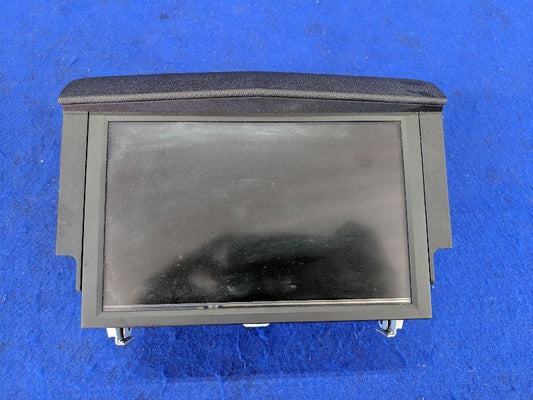 2008-2015 Cadillac SRX Dash Display Screen Information Screen 22809317 OEM - The Parts Farm