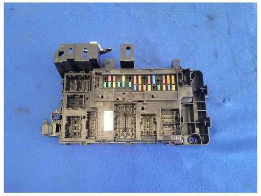 2021 Ford Mustang GT S550 Coupe Body Control Module BCM Wire Fuse Front 2560