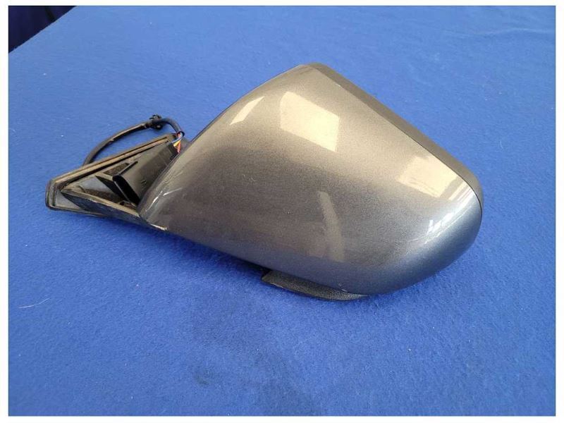 2015-2020 Ford Mustang GT S550 Driver LH Rear View Mirror Spotter Paint J7 2577 - The Parts Farm