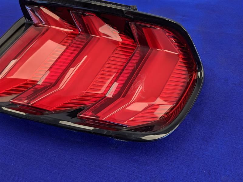 2018-2023 Ford Mustang GT S550 Passenger Right Tail Light Lamp Brake Lens OEM - The Parts Farm