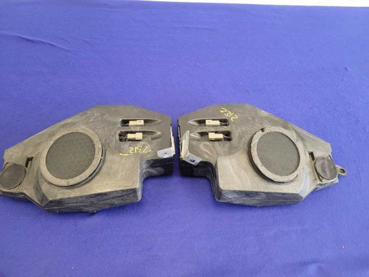 1999-2004 Ford Mustang Cobra SVT DOHC 4.6 Pair Convertible Rear Speaker Box 2312
