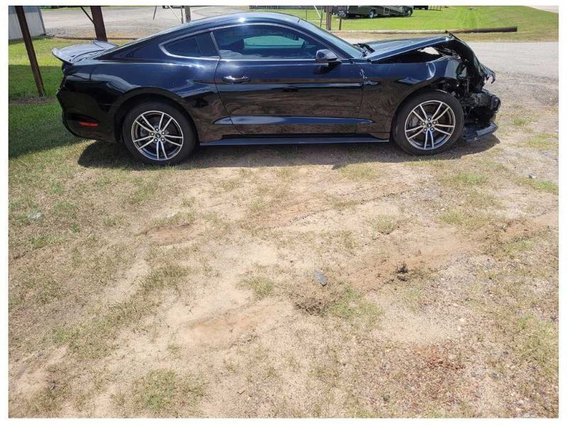 2015-2017 Ford Mustang GT S550 Driver LH Rear Taillight Lamp Tint Scuffs 2586 - The Parts Farm