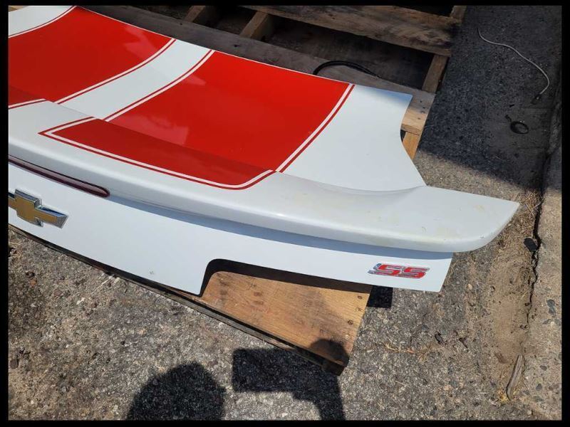 2014-2015 Chevrolet Camaro SS Coupe Rear Back Deck Lid Spoiler D80 Paint White - The Parts Farm