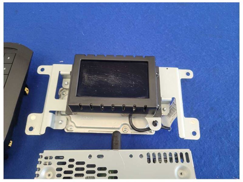 2019 Ford Mustang GT S550 Audio Receiver Information Screen Radio AM FM 2577 - The Parts Farm