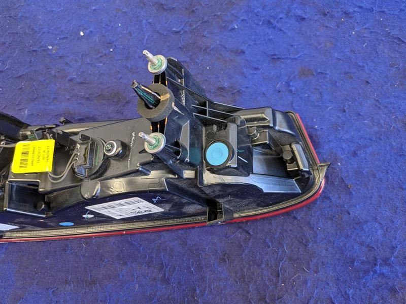 2016-2018 Chevrolet Camaro LS LT SS Driver Taillight Lamp Lens New Take Off - The Parts Farm