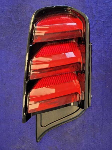 2015-2017 Ford Mustang GT S550 Driver Left LH Taillight Lamp Brake Lens OEM - The Parts Farm